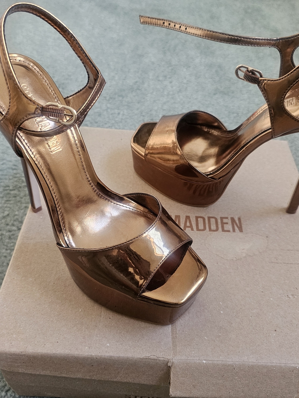 Steve Madden Shiny Bronze Metallic Platform Heels